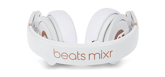 white and rose gold beats